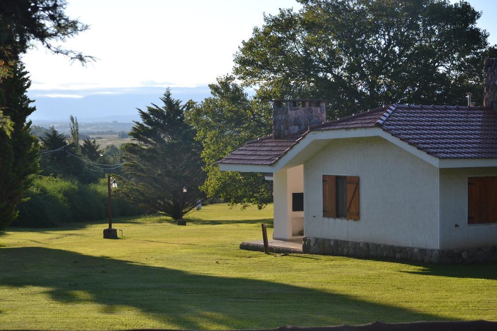 Cabanas Los Algarrobos Villa General Belgrano Exteriör bild